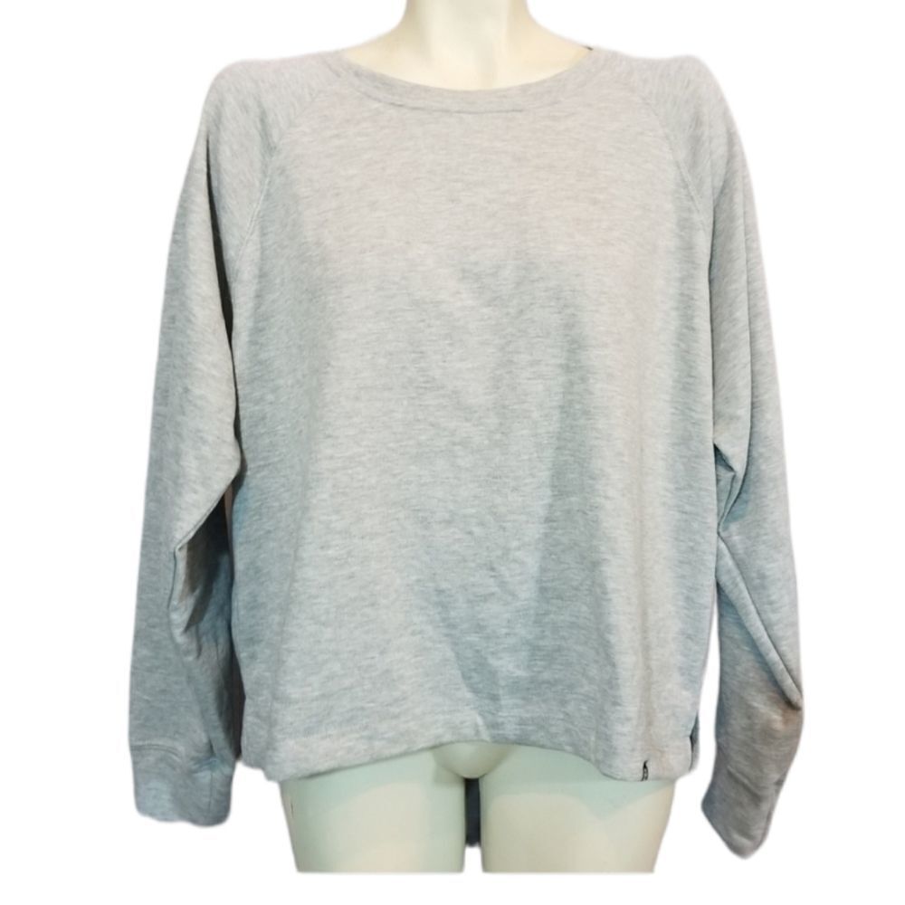 X Heather Grey Sweater Size Large